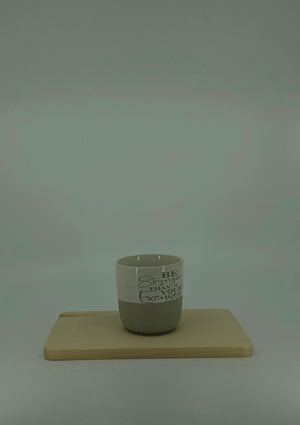 Keramiktasse mit Quote – moderne Spruch-Tasse | personalisierbar